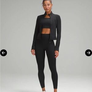 Lululemon Breezethrough Leggings 25”